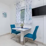 Awesome Apartment In Pula With Wifi Apartmán *