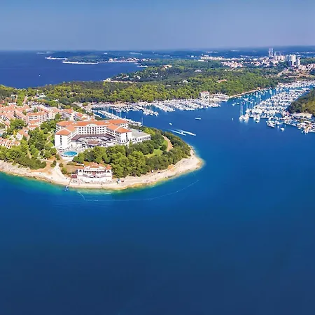 Awesome Apartment In Pula With Wifi * Pula